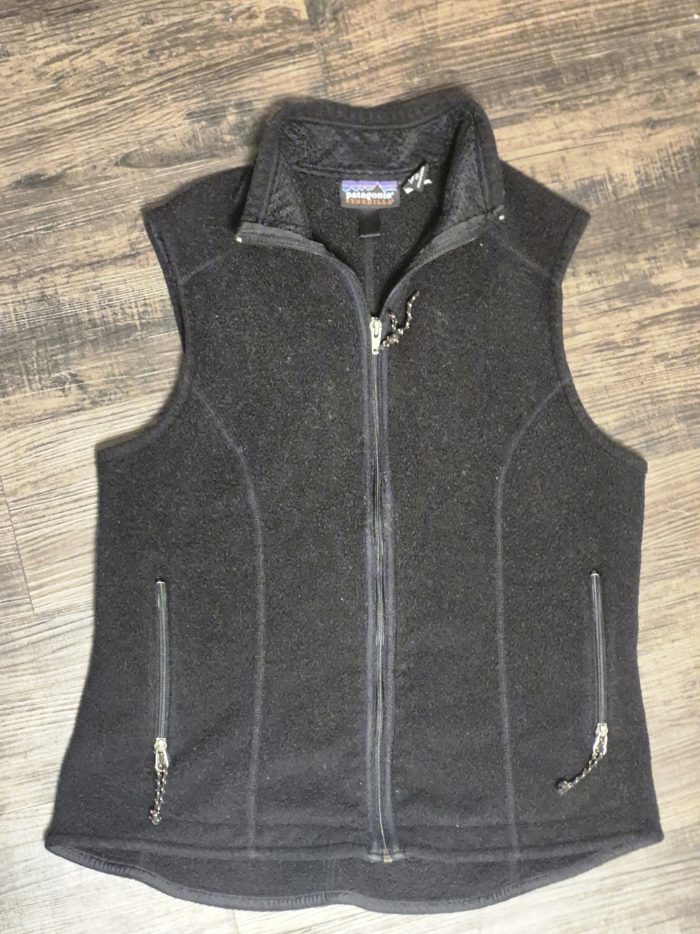 Patagonia Women’s Black Full-Zip Fleece Vest